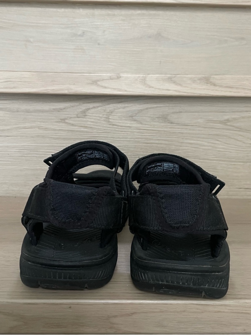 Teva Hurricane Toe Pro 2 Sandals Size 7 in Black - Picture 6 of 9